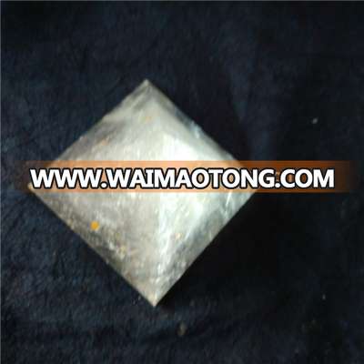 wholesale 100mm Natural rock crystal crystal pyramids