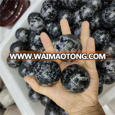 natural gabrro stone sphere